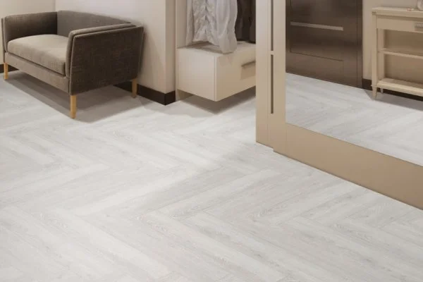 Виниловый пол Floor Factor Herringbone White Smoke Oak в Нефтекамске