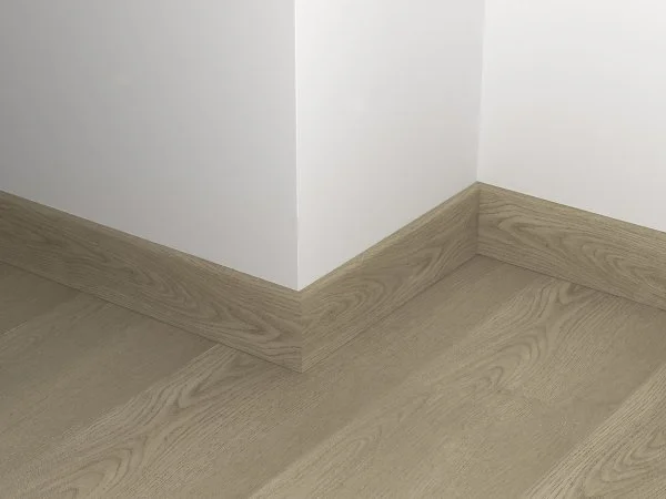 Кварцевый плинтус Alpine Floor Grand Sequoia 11-18 Шварцевальд в Нефтекамске