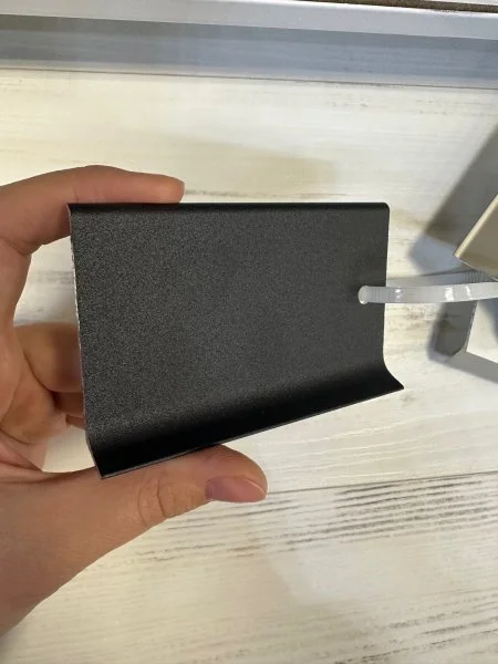 Алюминиевый плинтус Bonkeel ПЛ80 515л Черный (78,5х11,2х2500мм) в Нефтекамске