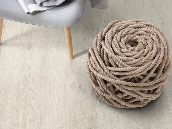 Ламинат Egger PRO 8/33 4V Дуб Кортина белый EPL034 в Нефтекамске