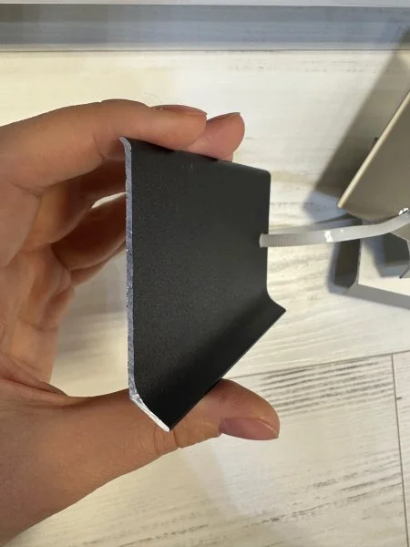 Алюминиевый плинтус Bonkeel ПЛ80 515л Черный (78,5х11,2х2500мм) в Нефтекамске