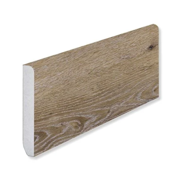 Кварцевый плинтус Fargo 1603 Дуб Кантри градиент 80х11х2200 мм в Нефтекамске